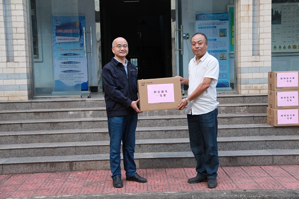 公司舉辦“迎國慶”職工趣味運動會